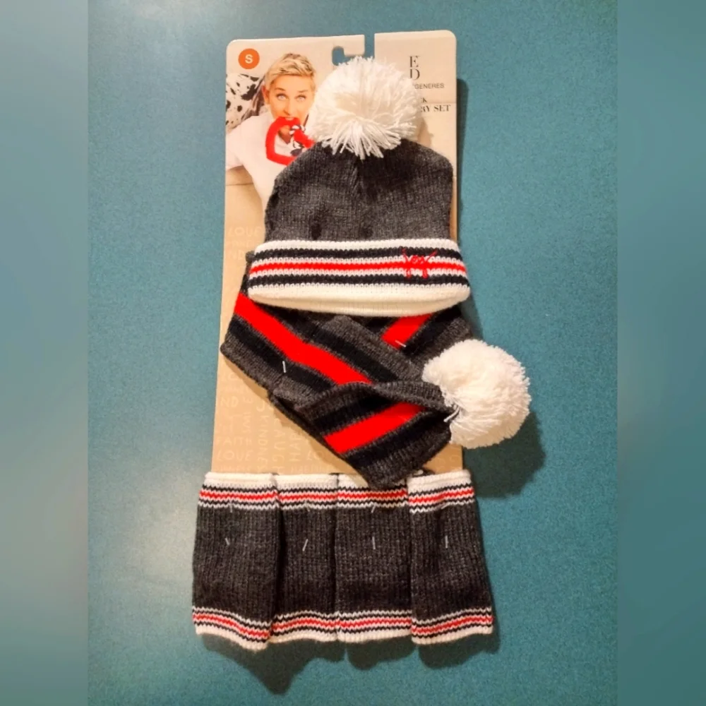 NWT Ellen DeGeneres 3pk Winter 